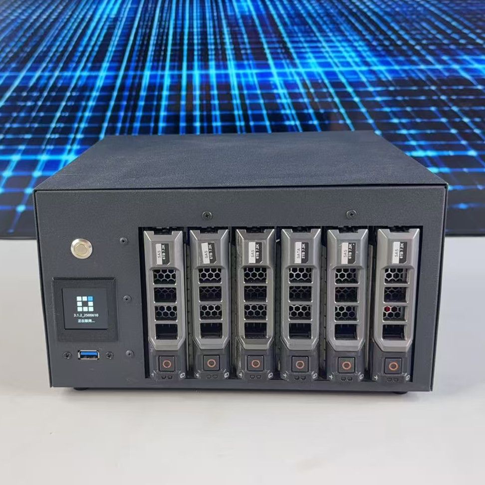 先锋六盘NAS小屏幕配置